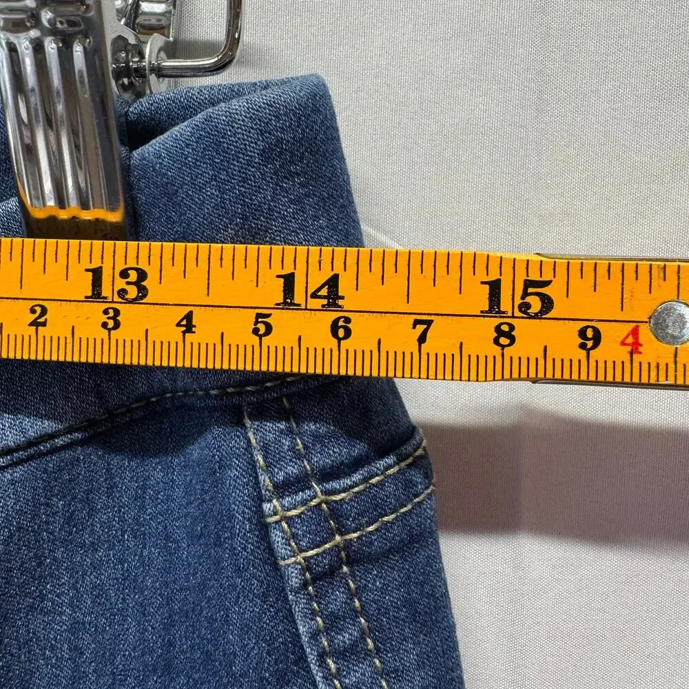 Cello Pull-On Flare Jeggings Size Large Ultra-Stretch Mid-Rise Dark Wash Jeans